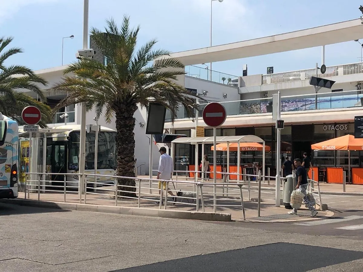 Studio Carre des Musiciens Cannes